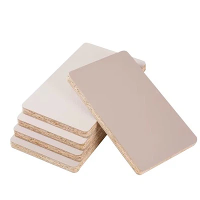 Błyszcząca biała sklejka PET MDF